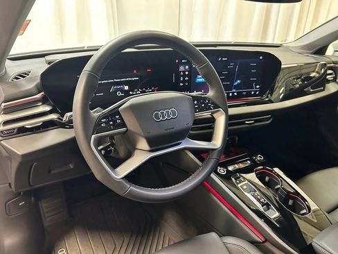 Used 2025 Audi A5 2.0T Premium Plus w/ Premium Plus AWD/4WD image 2