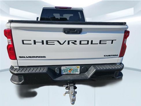 Used 2024 Chevrolet Silverado 2500 Custom w/ Custom Convenience Package AWD/4WD image 30