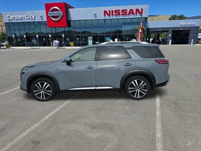 Used 2023 Nissan Pathfinder Platinum w/ Cargo Package