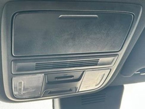 Used 2020 Honda Accord Sport image 18
