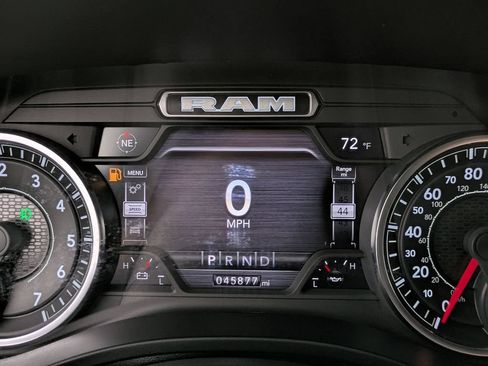 Used 2023 RAM 1500 Big Horn AWD/4WD image 38