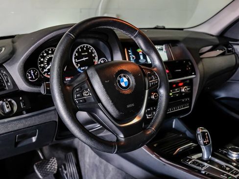 Used 2017 BMW X3 sDrive28i RWD image 22