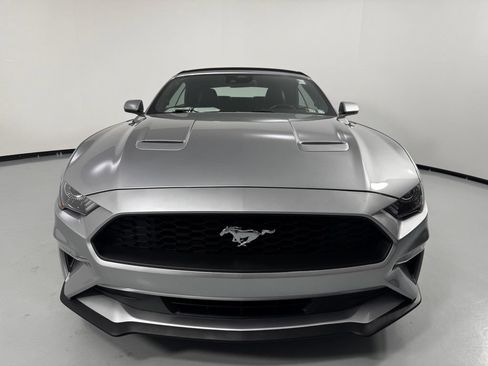 Used 2022 Ford Mustang Premium RWD image 2