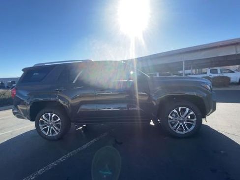 New 2025 Toyota 4Runner Limited image 9