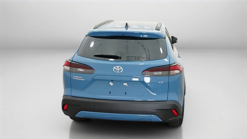 New 2026 Toyota Corolla Cross LE w/ Moonroof Package FWD image 12