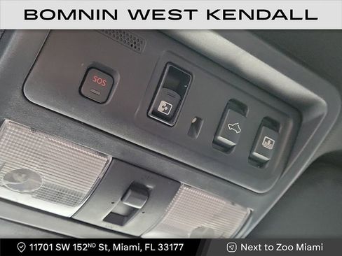 Used 2023 Nissan Titan PRO-4X w/ Pro-4x Convenience Package image 22