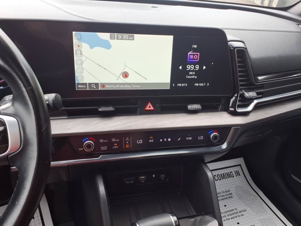 Used 2023 Kia Sportage X-Line w/ X-Line Premium Package AWD/4WD image 12