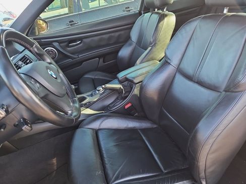 Used 2011 BMW M3 Coupe RWD image 7