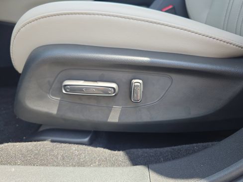 New 2027 Honda HR-V EX-L image 16