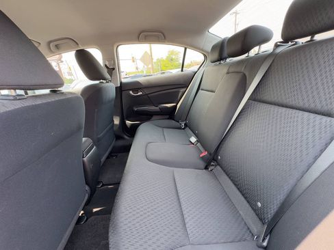 Used 2015 Honda Civic SE image 11