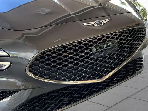 Used 2025 Genesis G70 2.5T w/ Sport Prestige Package RWD image 30
