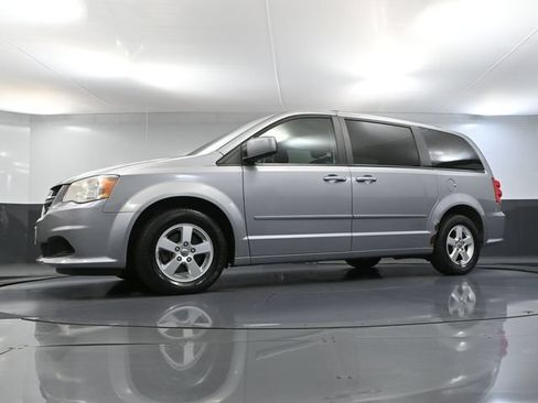 Used 2013 Dodge Grand Caravan SXT FWD image 50