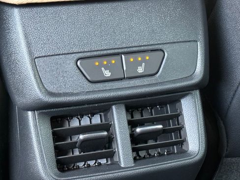 New 2026 Chevrolet Equinox ACTIV w/ Convenience Package III image 9