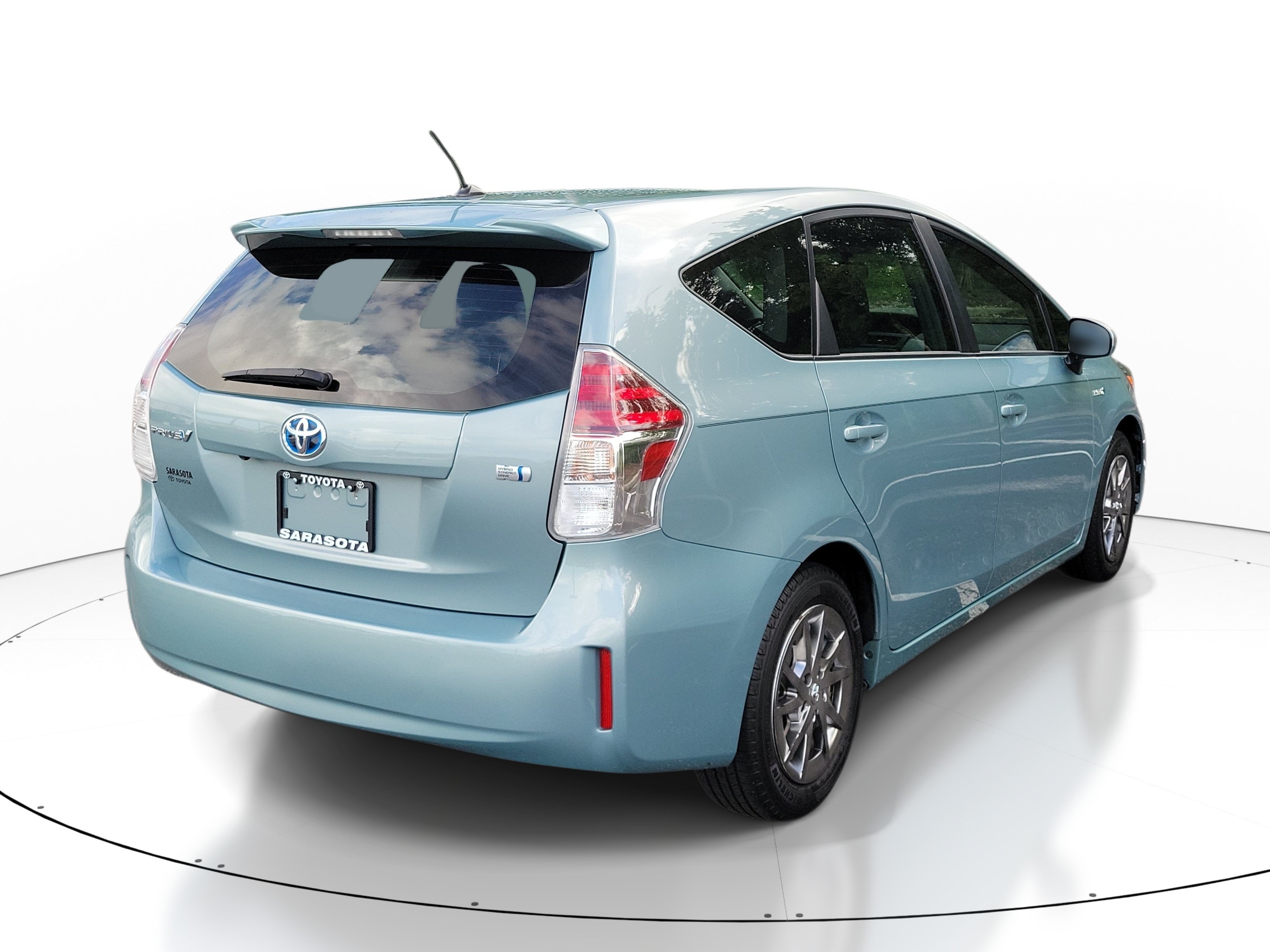 Used 2015 Toyota Prius V Two FWD image 6