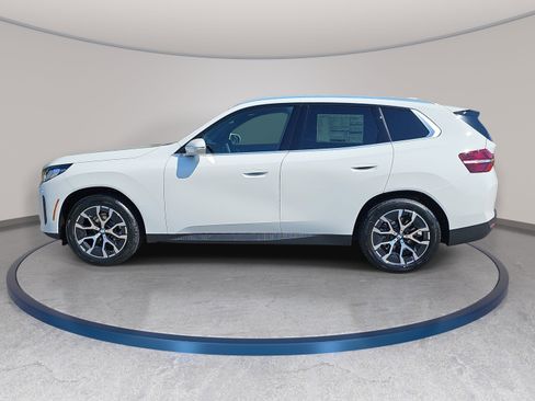 New 2026 BMW X3 xDrive30 w/ Convenience Package image 8