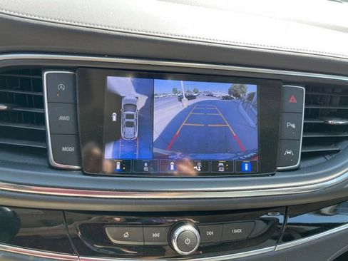 Used 2023 Buick Enclave Avenir w/ Avenir Technology Package AWD/4WD image 10