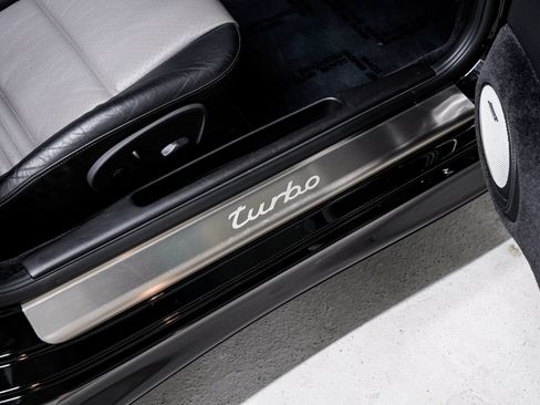 Used 2004 Porsche 911 Turbo AWD/4WD image 27