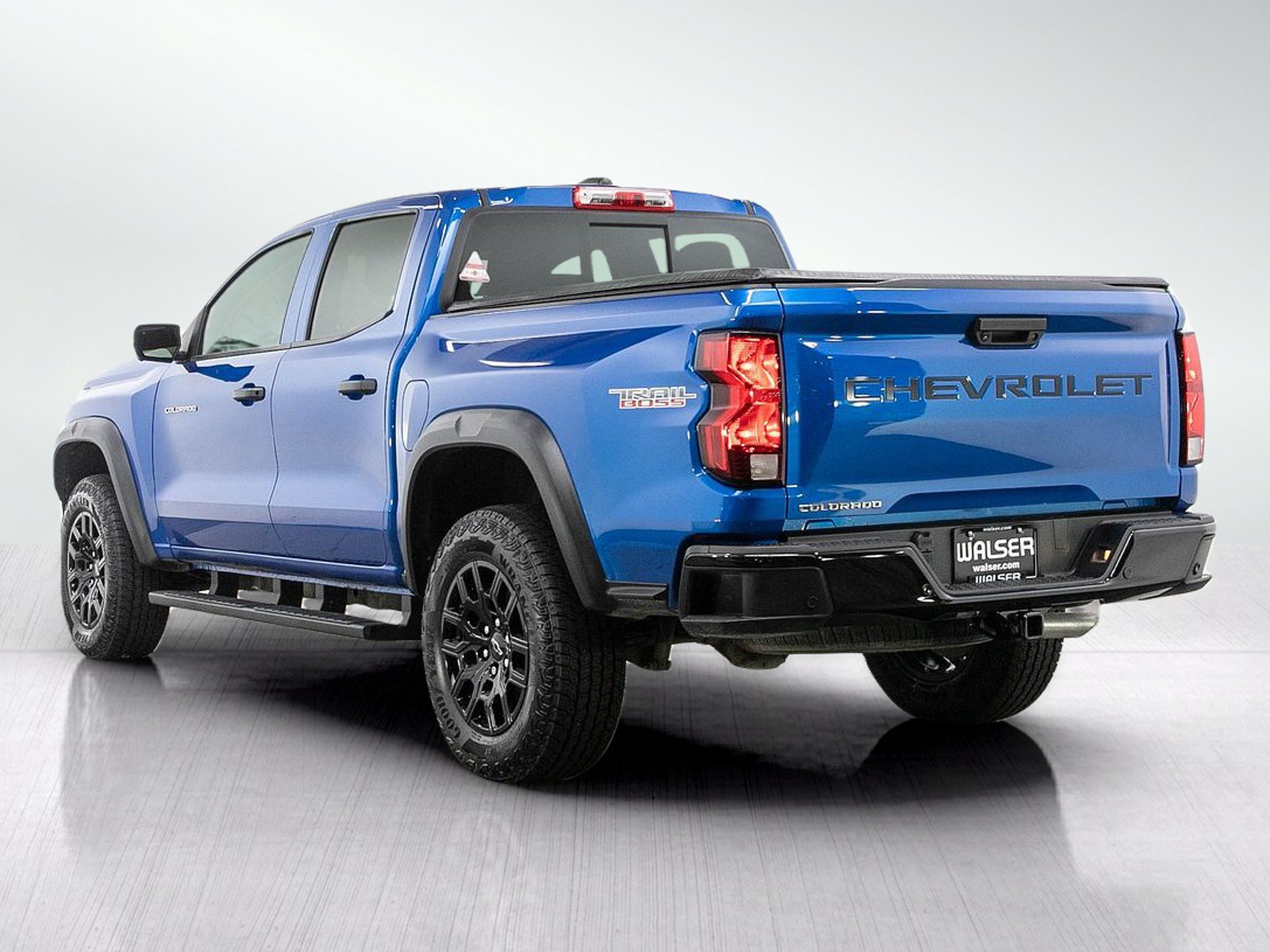 Used 2023 Chevrolet Colorado Trail Boss w/ Technology Package AWD/4WD image 4