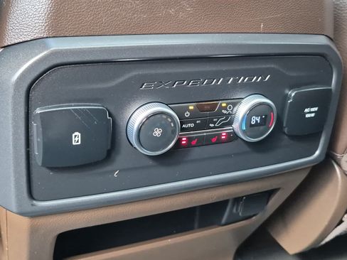 Used 2024 Ford Expedition King Ranch AWD/4WD image 9