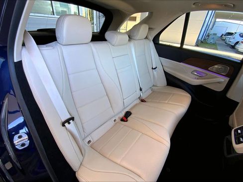 Used 2022 Mercedes-Benz GLE 350 image 40