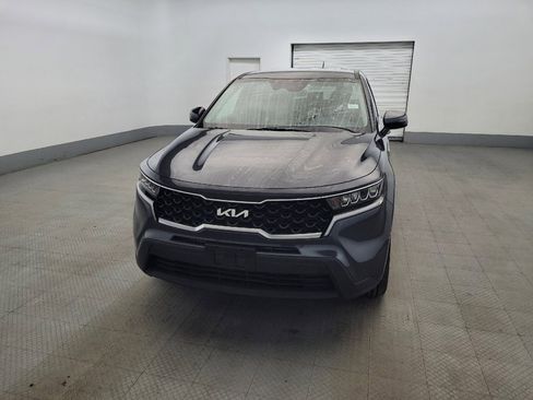 Used 2023 Kia Sorento LX AWD/4WD image 15