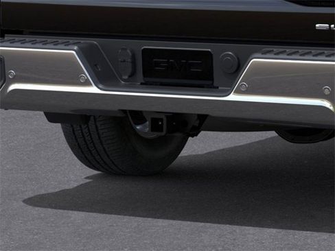 New 2026 GMC Sierra 1500 SLE w/ Preferred Package image 14