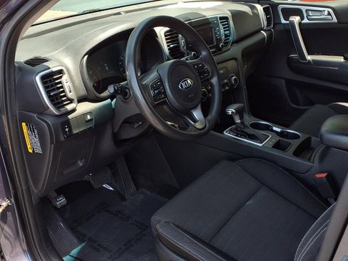 Used 2018 Kia Sportage LX FWD image 16