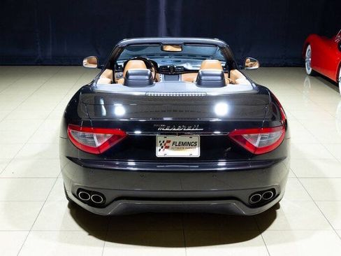 Used 2015 Maserati GranTurismo Convertible RWD image 16