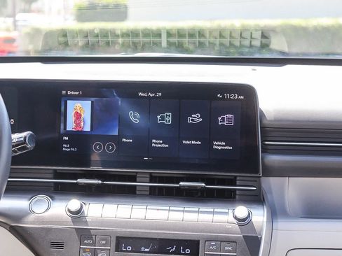 Certified 2024 Hyundai Kona SEL AWD/4WD image 18