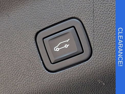 Certified 2023 Cadillac Escalade Sport Platinum AWD/4WD image 32