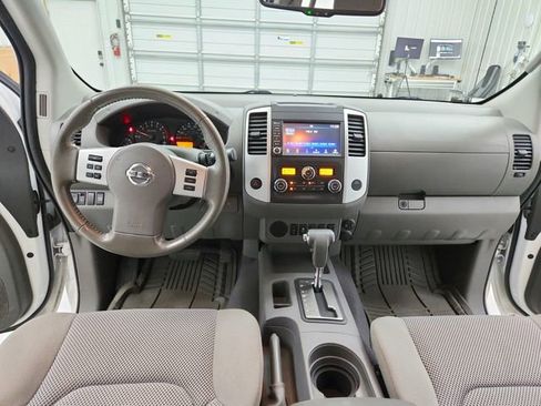 Used 2019 Nissan Frontier SV w/ Value Truck Package RWD image 22