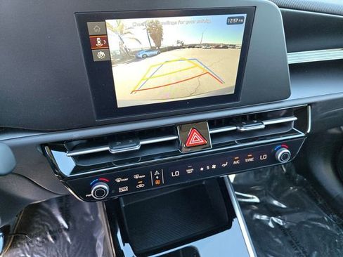 New 2026 Kia Niro LX image 14