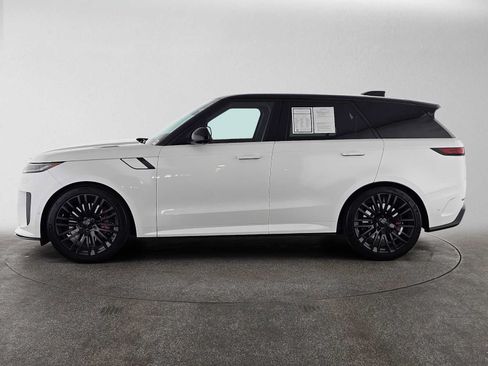 Used 2026 Land Rover Range Rover Sport SV AWD/4WD image 2