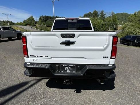 New 2026 Chevrolet Silverado 2500 LTZ w/ LTZ Plus Package AWD/4WD image 6