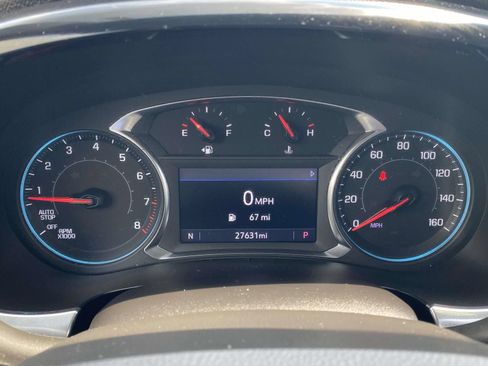 Used 2023 Chevrolet Traverse LT FWD image 26