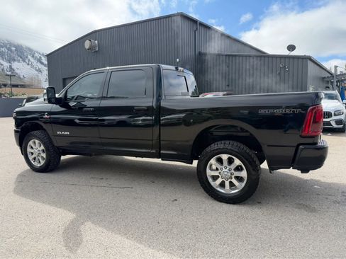 Used 2025 RAM 3500 Laramie w/ Sport Appearance Package AWD/4WD image 16
