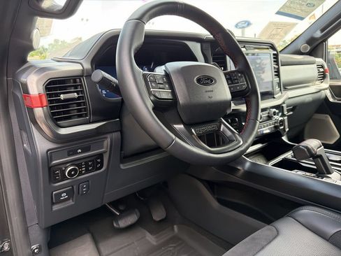 Used 2025 Ford F150 Raptor AWD/4WD image 13