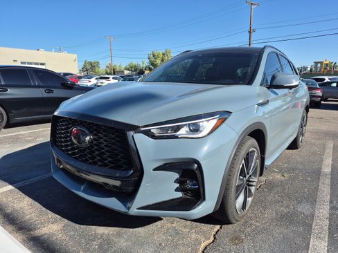 Used 2025 INFINITI QX50 Sport AWD/4WD image 12