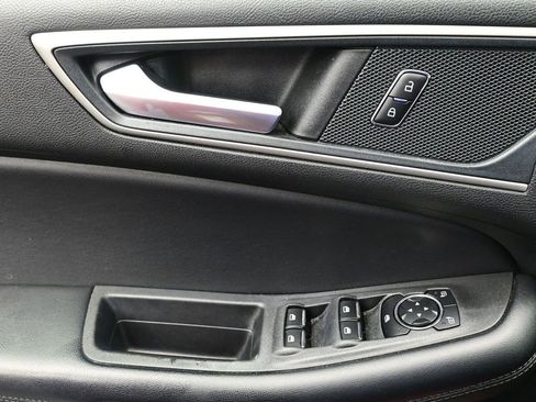 Certified 2024 Ford Edge SEL AWD/4WD image 17