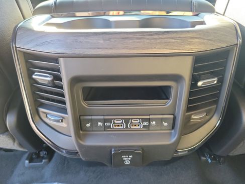 New 2026 RAM 1500 Limited image 10