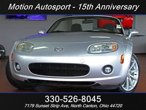 Used 2006 MAZDA MX-5 Miata Sport RWD image 49