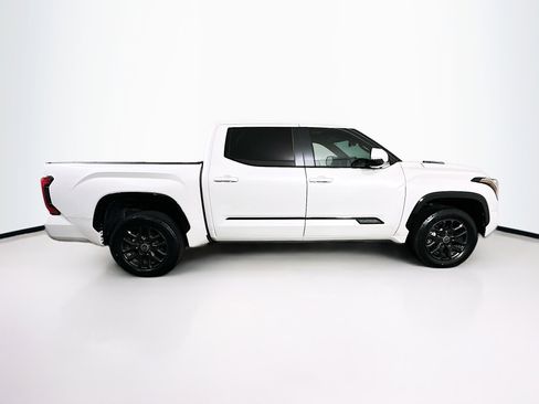 Used 2024 Toyota Tundra Platinum AWD/4WD image 10