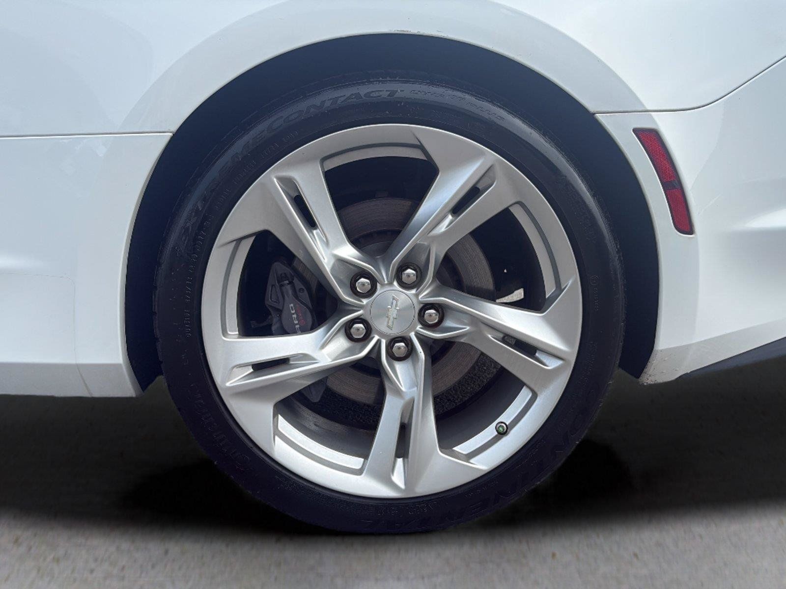 Used 2021 Chevrolet Camaro SS RWD image 49