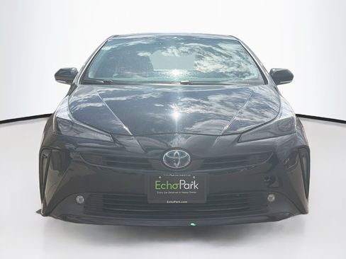 Used 2022 Toyota Prius AWD image 2