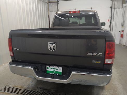 Used 2017 RAM 1500 Classic SLT AWD/4WD image 7