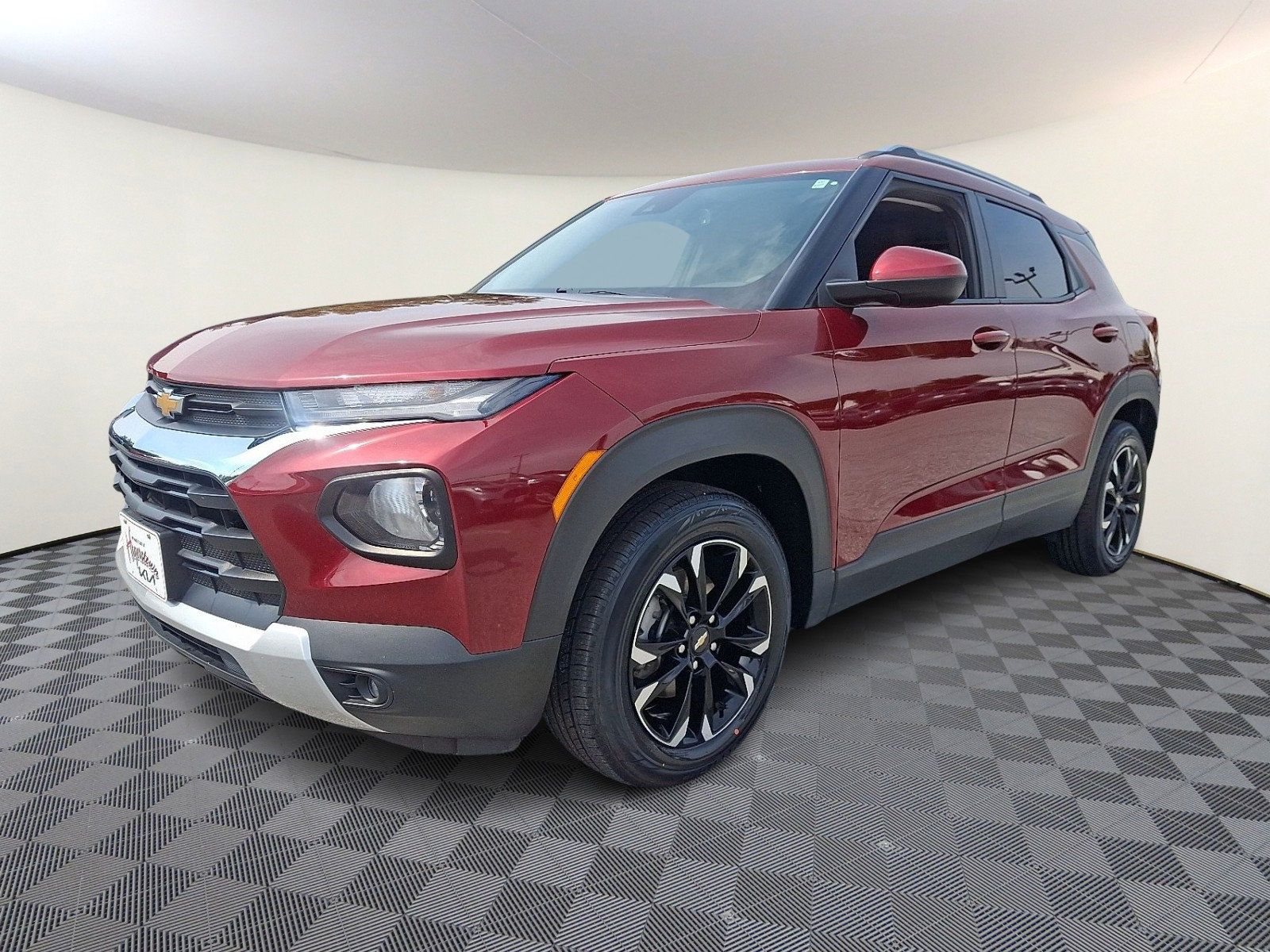 Used 2023 Chevrolet TrailBlazer LT w/ Convenience Package FWD image 3