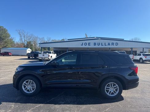 New 2026 Ford Explorer Active w/ Active Comfort Package RWD image 19
