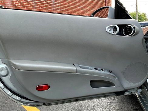 Used 2004 Nissan 350Z Touring image 14