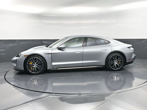 Certified 2025 Porsche Taycan Turbo image 2