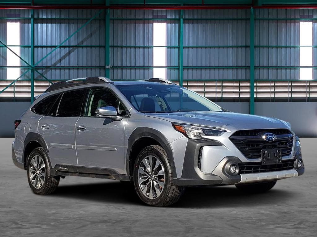 Used 2023 Subaru Outback Touring XT AWD/4WD image 6